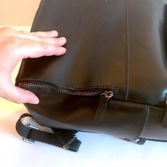 Black Leather Backpack - Atlas Supply Co. - Picture 5 of 10